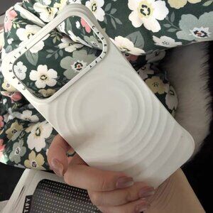 Cream Minimal Phone Case – Clean & Simple